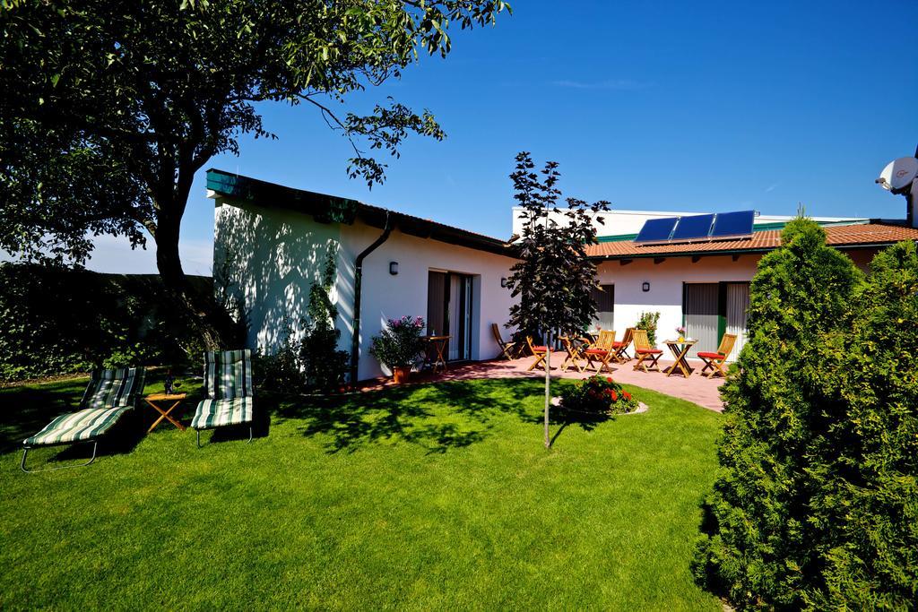 Hotel Gastehaus Samira Purbach am Neusiedlersee Exteriér fotografie